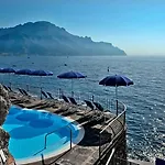 Luna Convento Hotel 4*